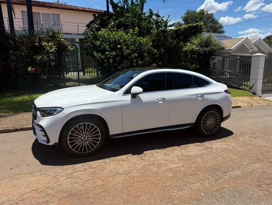 MERCEDES-BENZ GLC 300 2.0 MHEV COUPÉ 4MATIC 9G-TRONIC